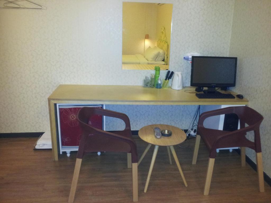 Motel M 2*