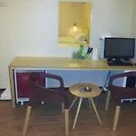 M Motel