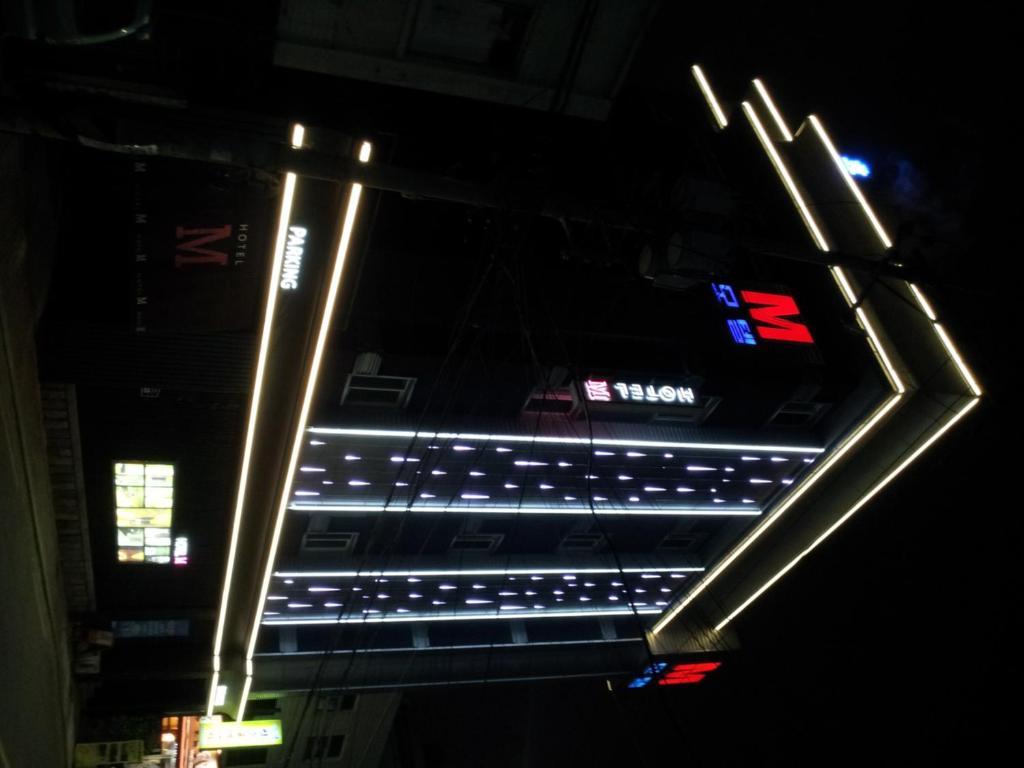 Nhà nghỉ M 2*